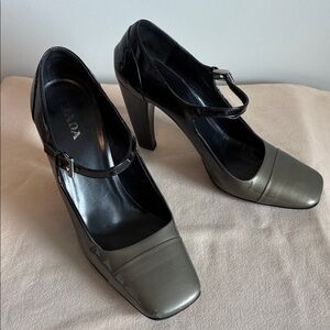 Prada Ombré Patent Leather Mary Jane Pumps - IT 39